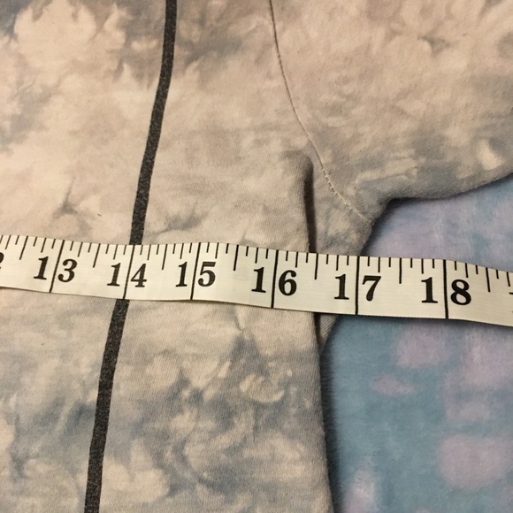 the 1975 band graphic t shirt tie dye sz. s - Picture 4 of 5